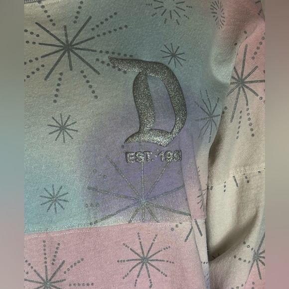 Disneyland Resort 100 Years Of Wonder Celebration Sprit Jersey Adult Size XS EUC - Picture 7 of 13